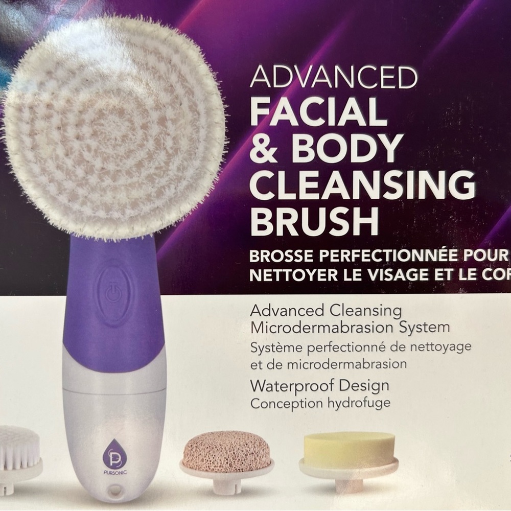 Facial & body cleansing brush